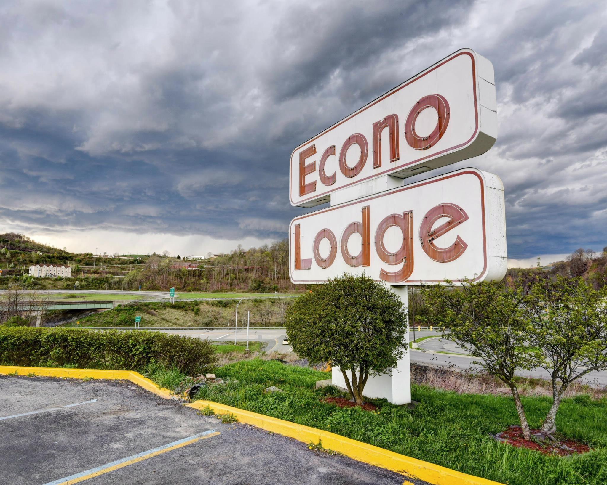 Econo Lodge Morgantown Eksteriør bilde